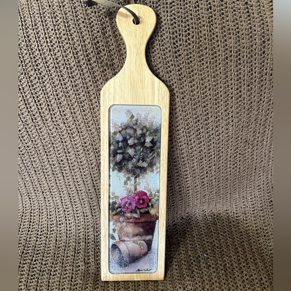 Natural Wood Paddle Serving Board with Floral Topiary Design - Natural